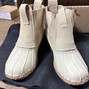 LL Bean Women's Bean Boots, 6.5" Chelsea | Size: 6.5 | Color: White